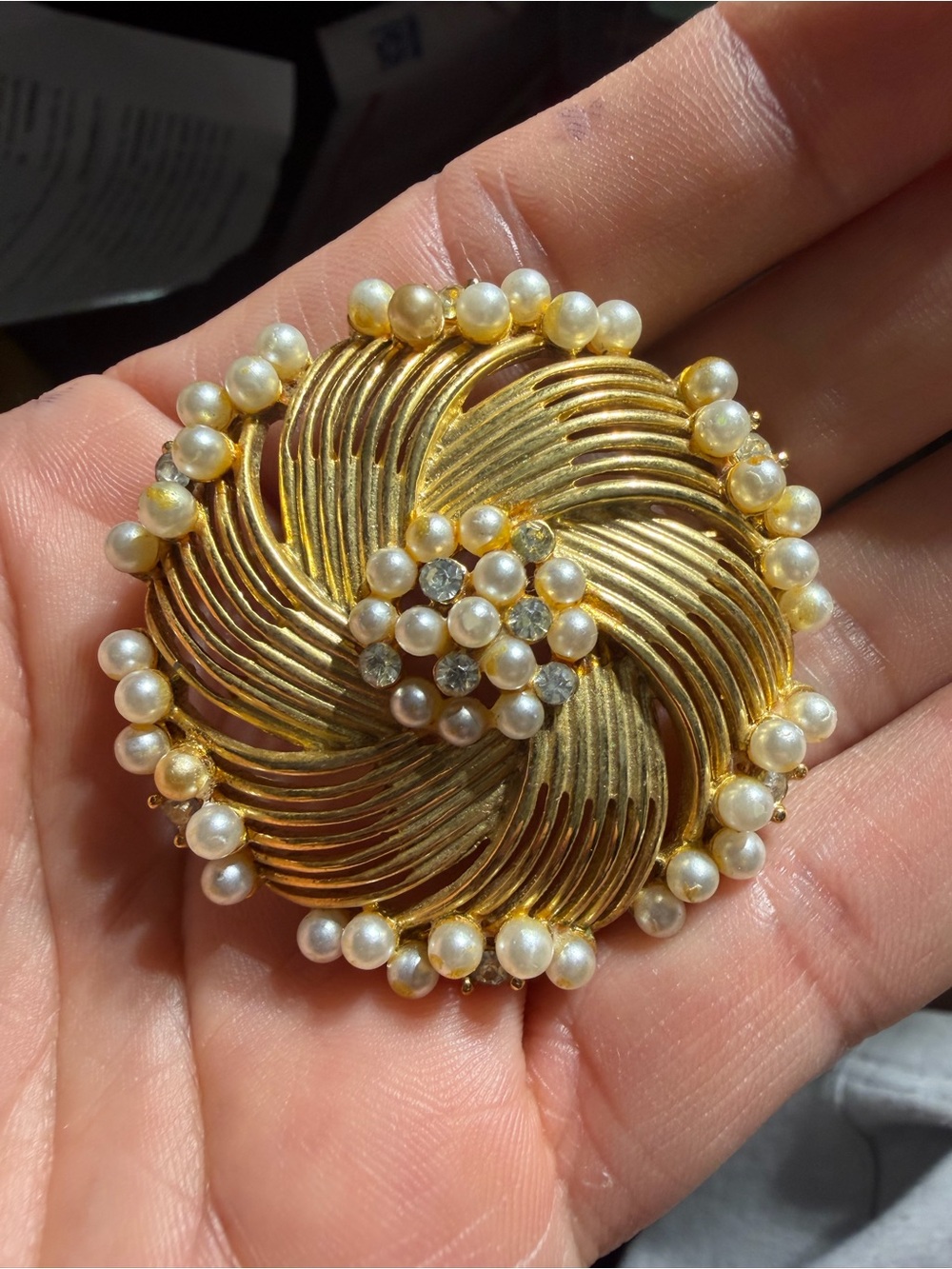 Vintage Lisner Gold-Tone Pearl & Crystal Swirl Brooch